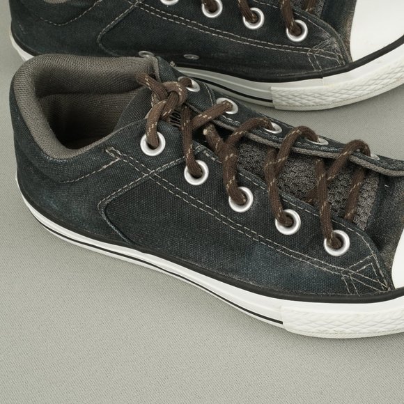 Converse All Star Junior Canvas Sneakers Shoes- Size 3 - Picture 5 of 6